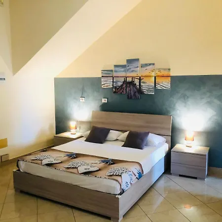Da Gino Сasa de vacaciones Roccalumera
